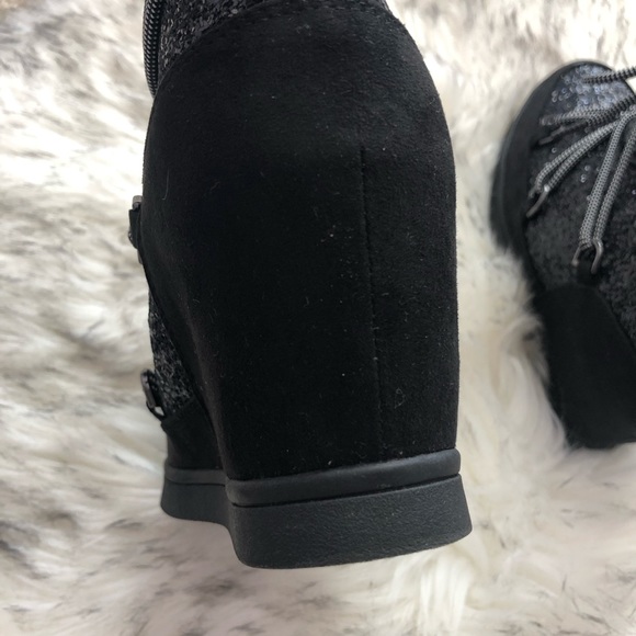 Juicy Couture Lace Up Wedge Sport Ankle Boots - Picture 10 of 14